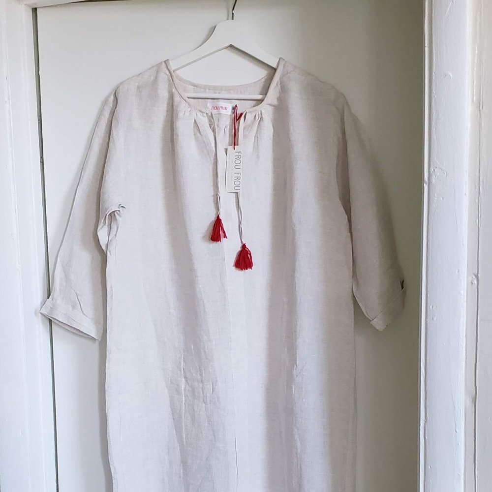 Linen Caftan with Tassles
